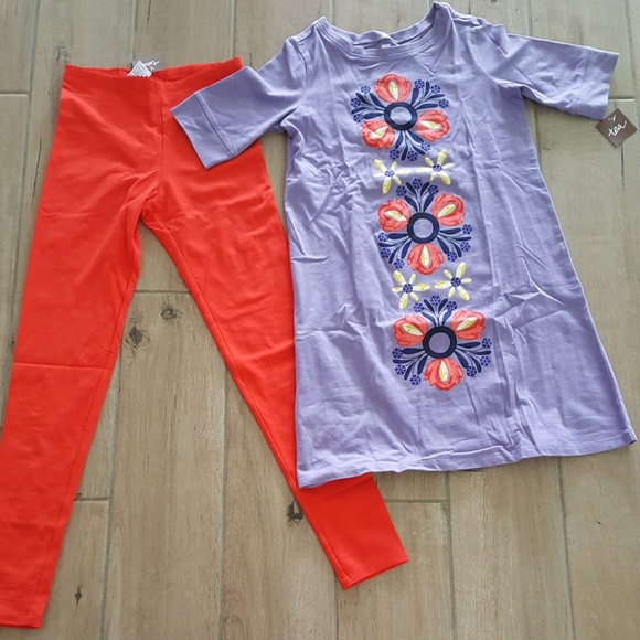 Tea Collection Other - NWT Tea Collection dress & leggings set